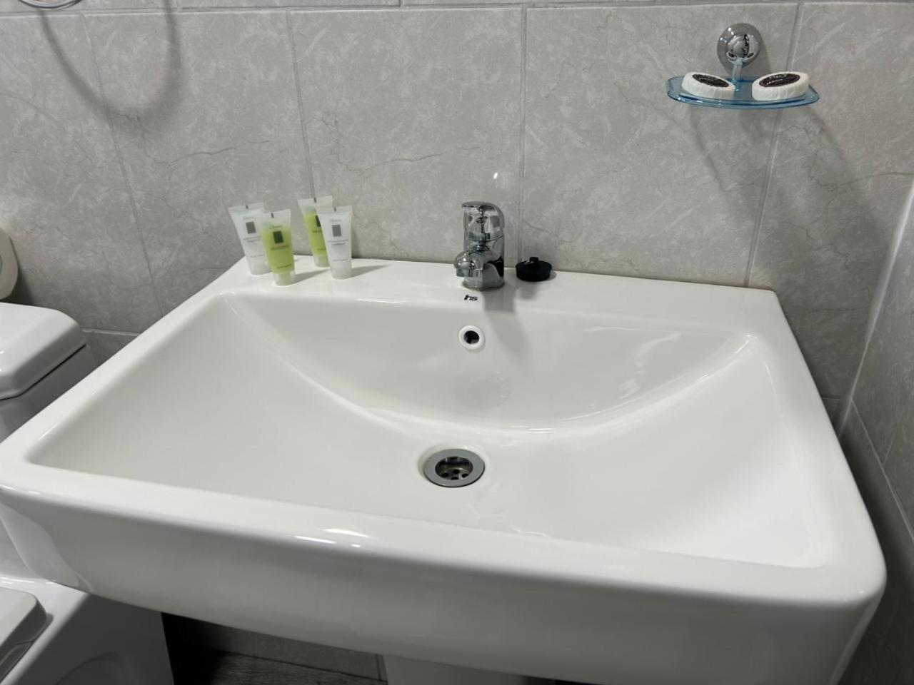 Terra Hostal بويرتو ناتالز المظهر الخارجي الصورة